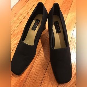 Access Liz Clairborne company Size 11 black block heel 3 inch heel